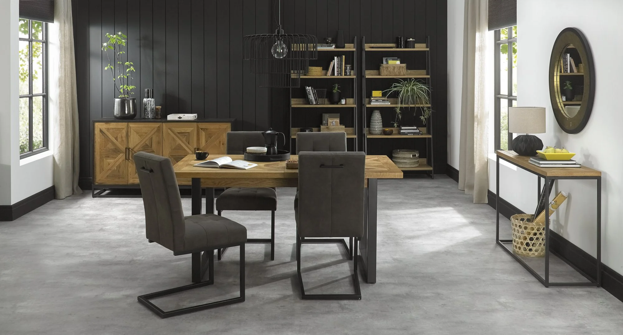 NEWTON 4-6 EXTENSION DINING TABLE - Image 3