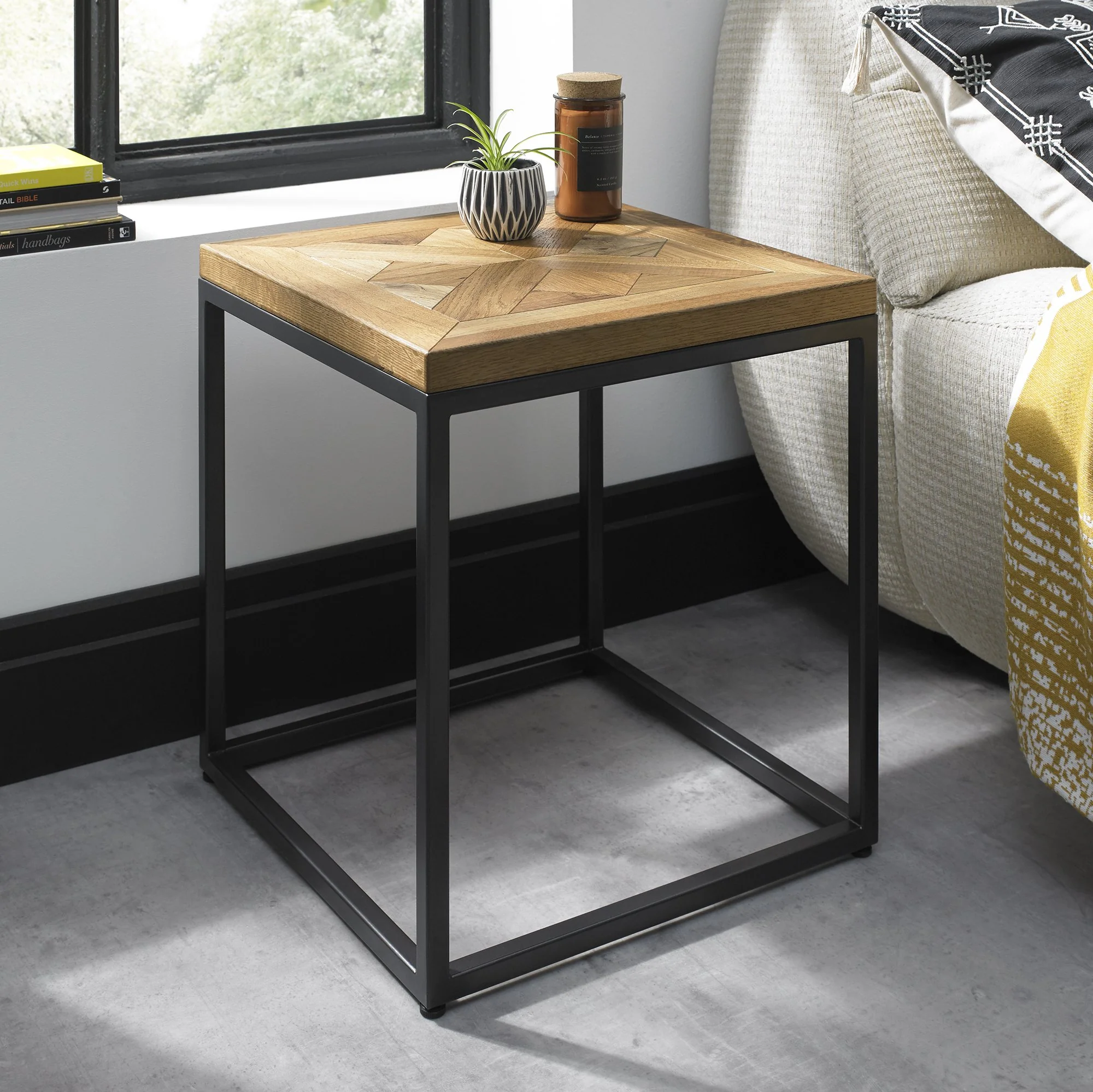 NEWTON LAMP TABLE - Image 2